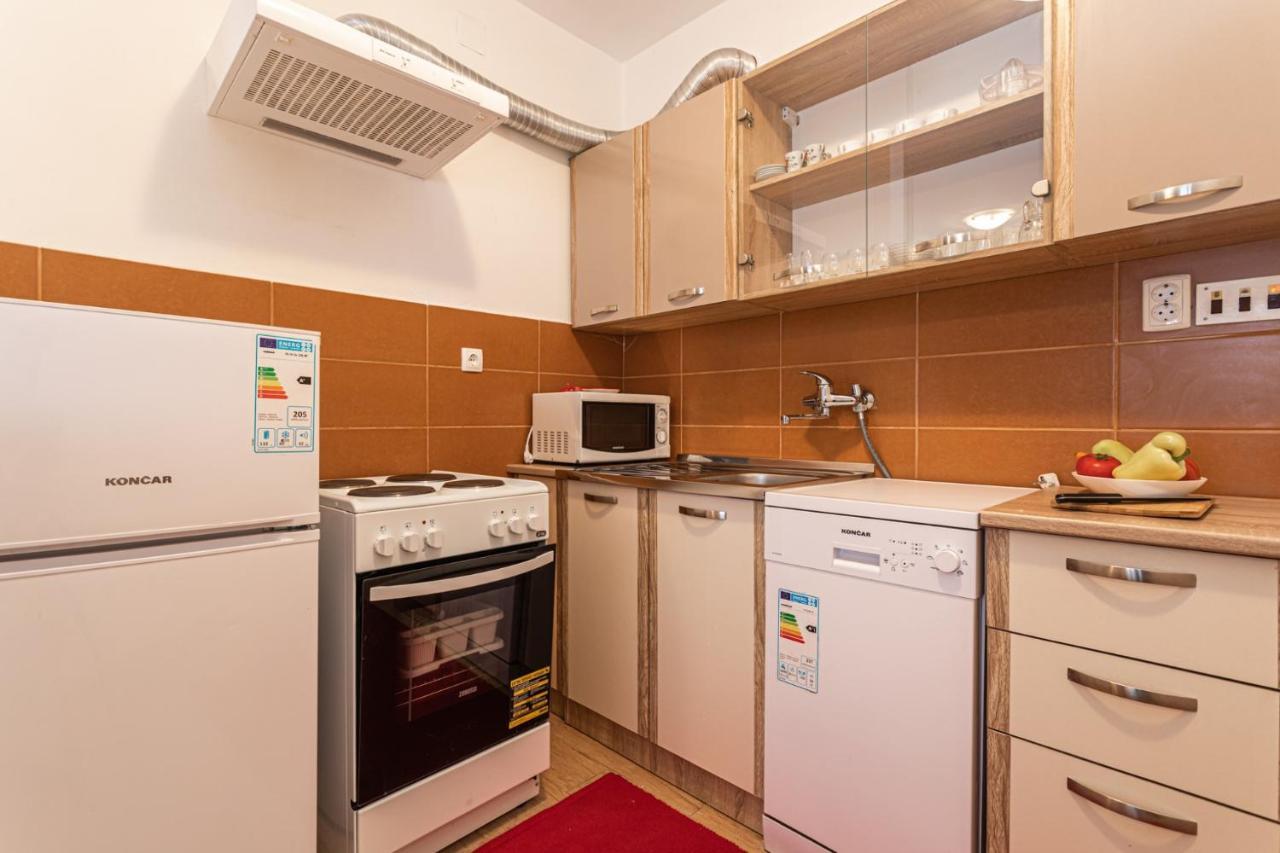 Apartamento Blue Sky Baska Exterior foto